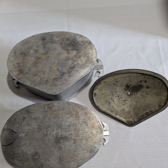 VTG Guardian Service Economy Trio Triangle Alunimum 2 Pots and 1 Lid Wood Handle - Picture 3 of 15